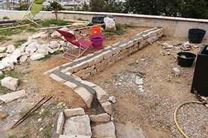 Création Muret en pierre et escalier en pierre