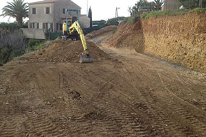 Terrassement pour modification d'un talus